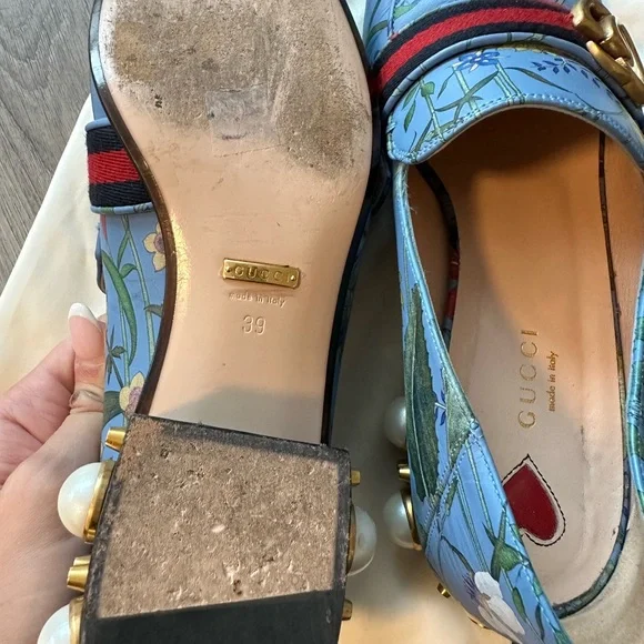 Gucci Loafers - Picture 4 of 5